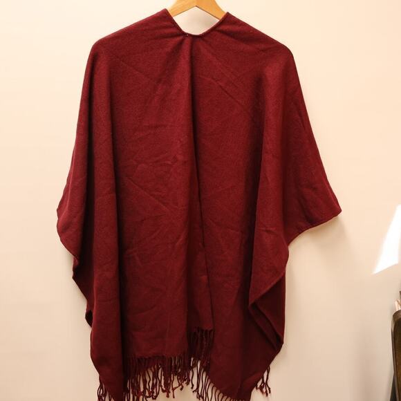 100 % Acrylic Cape Fringe Bottom Open Front Cranberry One Size - Picture 8 of 16
